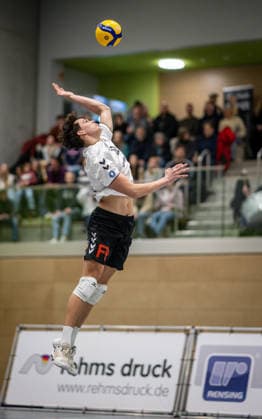 Volleyball, Season 2025 2026, 2 Bundesliga Nord, 10 01 2026, Matchday 14, Men, TuB Bocholt white vs Kieler TV red Joke Johannig TuB Bocholt , Bocholt Sporthalle West Nordrhein Westfalen Germany 260110_vb_tub-bocholt_kieler-tv_48153