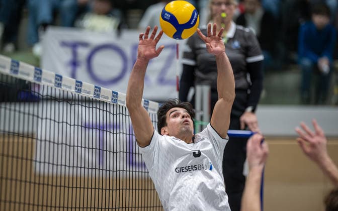 Volleyball, Season 2025 2026, 2 Bundesliga Nord, 10 01 2026, Matchday 14, Men, TuB Bocholt white vs Kieler TV red Lukas Salimi TuB Bocholt , Bocholt Sporthalle West Nordrhein Westfalen Germany 260110_vb_tub-bocholt_kieler-tv_48177