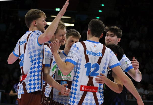 Herrsching happy about point win, He Volleyball, 1 BL, 25 26, WWK Herrschingvs VfB Frierichshafen, BMW Park, Munich, Copyright: WolfgangxFehrmann