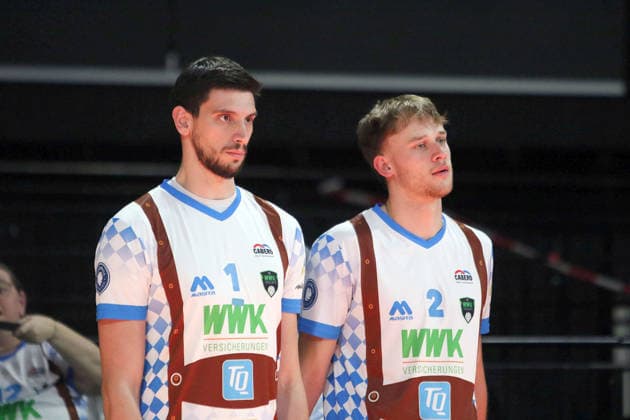 after the defeat from left Djorde ILIC Herrsching , Bastian KORRECK Herrsching , He Volleyball, 1 BL, 25 26, WWK Herrschingvs VfB Frierichshafen, BMW Park, Munich, Copyright: WolfgangxFehrmann
