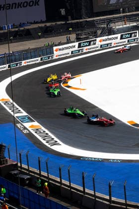 2025 FORMULA E MEXICO CITY ePRIX 37 CASSIDY Nick (nzl), Citroën Racing Formula E Team, Citroën, action 14 ERIKSSON Joel (swe), Envision Racing, Jaguar I-Type 7, action 16 BUEMI Sà bastien (swi), Envision Racing, Jaguar I-Type 7, action during the the Mexico City Paulo ePrix, 2nd round of the 2025-26 ABB FIA Formula E World Championship, WM, Weltmeisterschaft on the Autodromo Hermanos Rodriguez from January 8 to 10, 2025 in Mexico City, Mexico - Mexico CityMexico Copyright: xDamienxDoumerguex