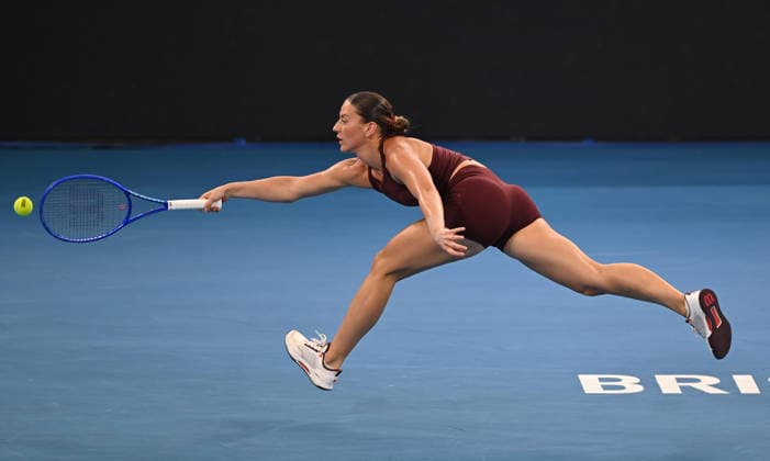 TENNIS BRISBANE INTERNATIONAL, Marta Kostyuk of Ukraine in action against Aryna Sabalenka of Belarus during the Women™s Singles final at the Brisbane International tennis tournament at Pat Rafter Arena in Brisbane, Sunday, January 11, 2026. ( NO ARCHIVING, EDITORIAL USE ONLY BRISBANE QUEENSLAND AUSTRALIA  Copyright: xDAVExHUNTx 20260111131104083914