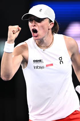 TENNIS UNITED CUP SYDNEY, Iga Swiatek of Poland reacts during her singles match against Belinda Bencic of Switzerland during the 2026 United Cup final between Poland and Switzerland at Ken Rosewall Arena in Sydney, Sunday, January 11, 2026. ( NO ARCHIVING, EDITORIAL USE ONLY SYDNEY NEW SOUTH WALES AUSTRALIA  Copyright: xDANxHIMBRECHTSx 20260111118876115922