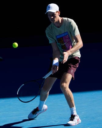 January 11, 2026: The defending champion JANNIK SINNER of Italy practises on Margaret Court Arena ahead of the 2026 Australian Open in Melbourne, Australia which starts in one weekÃ¢â‚¬â ¢s time. Cal Media Melbourne Australia - ZUMAc04_ 20260111_faf_c04_012 Copyright: xSydneyxLowx