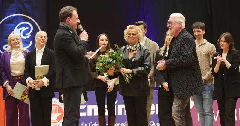 Ludwigsburg , Dancing Bundesliga Formation Standard , Farewell to Dagmar and Norman Beck , front from left , Matthias Knecht OB Ludwigsburg Dagmar Beck Norman Beck