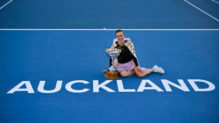 Elina Svitolina (UKR) poses with the trophy after winning the women s single final match of the ASB Classic Women™s WTA250 tennis tournament at Manuka Doctor Arena, Auckland, New Zealand on Sunday 11 January 2026. Photo credit: Alan Lee Auckland New Zealand Copyright: xAlanxLeex xx