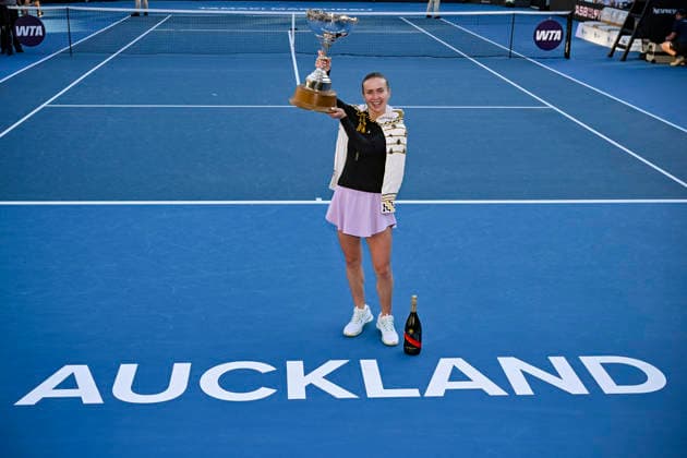 Elina Svitolina (UKR) poses with the trophy after winning the women s single final match of the ASB Classic Women™s WTA250 tennis tournament at Manuka Doctor Arena, Auckland, New Zealand on Sunday 11 January 2026. Photo credit: Alan Lee Auckland New Zealand Copyright: xAlanxLeex xx