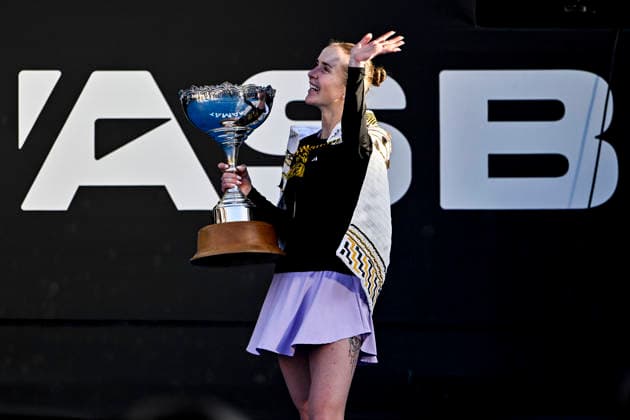 Elina Svitolina (UKR) waves to fans, supporters and crowd after winning the women s single final match of the ASB Classic Women™s WTA250 tennis tournament at Manuka Doctor Arena, Auckland, New Zealand on Sunday 11 January 2026. Photo credit: Alan Lee Auckland New Zealand Copyright: xAlanxLeex xx