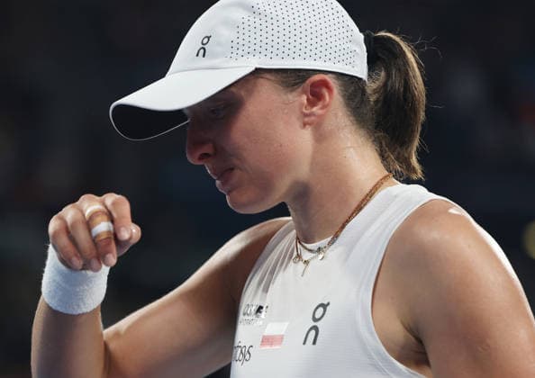 January 11, 2026, Sydney, New South Wales, Australia: IGA SWIATEK of Poland after the match against.B. Bencic of Switzerland in the final United Cup at Ken Rosewall Arena, Sydney, Australia. Sydney Australia - ZUMAc278 20260111_zsp_c278_020 Copyright: xMarcinxCholewinskix