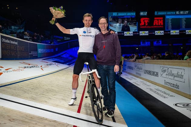 MALMBERG Matias Sixdays Bremen 2026 Team 1 HERMES SYSTEME MALMBERG Matias DEN Black Award Ceremony Medal Ceremony Podium Landscape horizontal Landscape Event Event Sixdays Bremen 2026 Category Category Category Cycling Track Cycling Sixdays Elite Men Location Location Europe Germany Bremen ÖVB Arena Discipline Laola Sprint Distance m Date Date 10 01 2026 Saturday Day 2