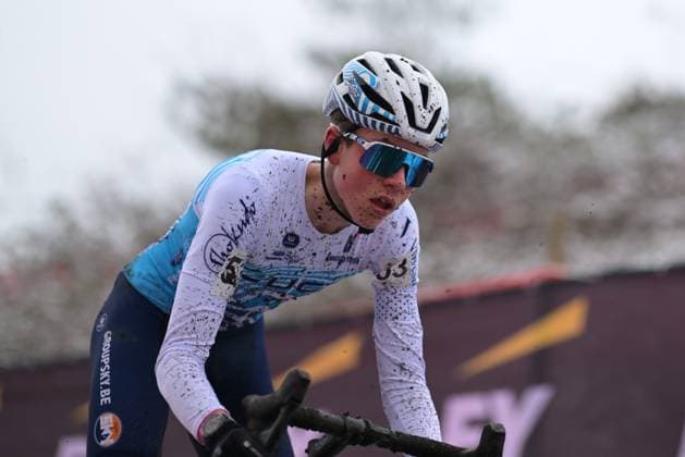 Belgian Tijl Vanhaverbeke pictured in action during the Novices second year men race at the Belgian Cyclocross Championships in Beringen on Sunday 11 January 2026. DAVIDxPINTENS  x155111721x