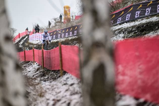 Belgian Lars Peers pictured in action during the Novices second year men race at the Belgian Cyclocross Championships in Beringen on Sunday 11 January 2026. DAVIDxPINTENS  x155123656x