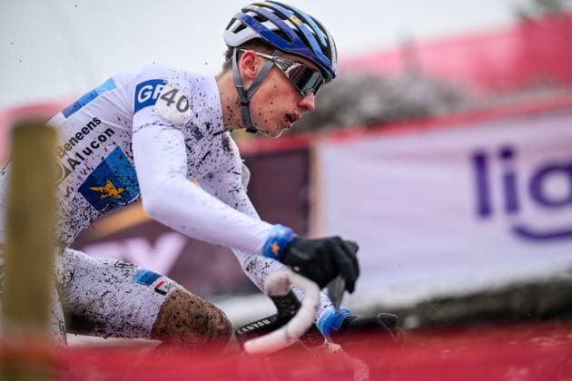 Belgian Lars Peers pictured in action during the Novices second year men race at the Belgian Cyclocross Championships in Beringen on Sunday 11 January 2026. DAVIDxPINTENS  x155123676x