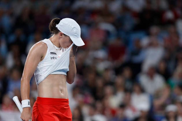 (260111) -- SYDNEY, Jan. 11, 2026 -- Iga Swiatek of Team Poland reacts during the women s singles match against Belinda Bencic of Team Switzerland at the 2026 United Cup tennis tournament final in Sydney, Australia, Jan. 11, 2026. ) (SP)AUSTRALIA-SYDNEY-TENNIS-UNITED CUP-FINAL-POL VS SUI MaxPing 