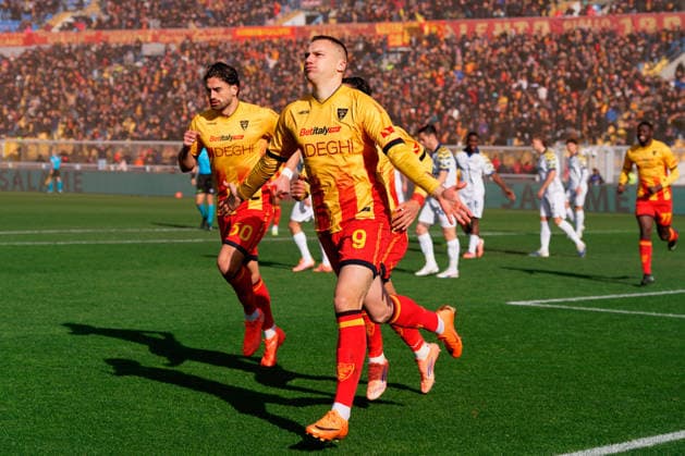 Nikola Stulic of US Lecce celebrates after scoring a goal during US Lecce vs Parma Calcio, Italian soccer Serie A match in Lecce, Italy, January 11 2026  Copyright: xEmmanuelexMastrodonato IPAxSportx xipa-agency.netx xx IPA_69927404 IPA_Agency_IPA69927404