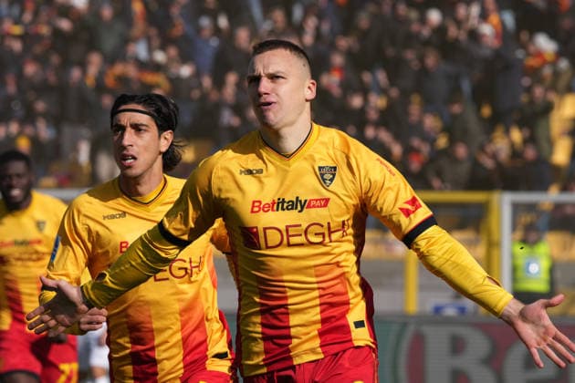 US Lecce v Parma Calcio 1913 - Serie A Nikola Stulic of US Lecce celebrates a goal during the Serie A match between US Lecce and Parma Calcio 1913 in Lecce, Italy, on January 11, 2026. Lecce Italy  Copyright: xGabrielexMaricchiolox originalFilename:maricchiolo-usleccev260111_np5Ap.jpg