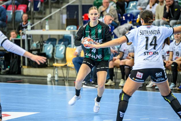 Handball Women EHF European League EL Women Group Phase Season 2025 2026 VfL Oldenburg vs HC Lokomotiva Zagreb 10 01 2026 Reinemann, Toni Luisa 4, VfL Oldenburg