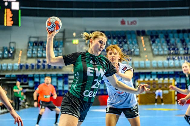 Handball Women EHF European League EL Women Group Phase Season 2025 2026 VfL Oldenburg vs HC Lokomotiva Zagreb 10 01 2026 Golla, Paulina 29, VfL Oldenburg