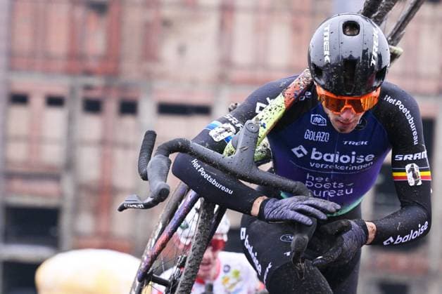 Belgian Thibau Nys pictured in action during the Elite men race at the Belgian Cyclocross Championships in Beringen on Sunday 11 January 2026. DAVIDxPINTENS  x155150678x