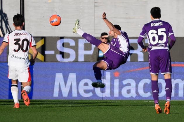 Rolando Mandragora of ACF Fiorentina in action during the Serie A football match between ACF Fiorentina and AC Milan at Artemio Franchi stadium in Florence (Italy), January 11, 2026. andreaxstaccioli
