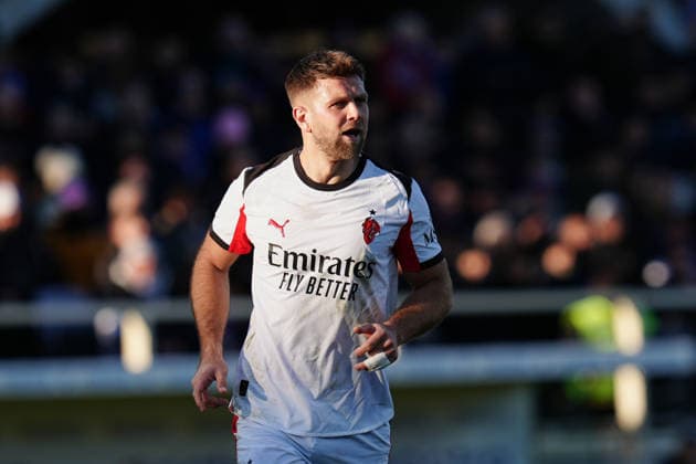 ACF Fiorentina v AC Milan - Serie A Enilive Niclas Fullkrug of AC Milan looks on during the serie Serie A Enilive match between ACF Fiorentina and AC Milan at Stadio Artemio Franchi on January 11, 2026 in Florence, Italy Florence Stadio Artemio Franchi Florence Italy Copyright: xGiuseppexMaffiax 260111SERIEA_Fiorentina-Milan_GM_03174