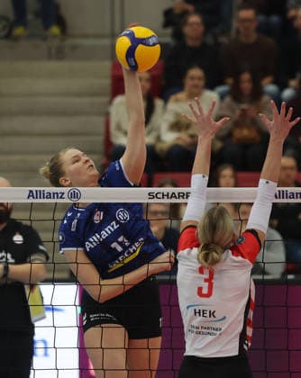 Stuttgart , Volleyball Bundesliga Allianz MTV Stuttgart vs ETV Hamburger Volksbank Volleys, Pauline Martin Stuttgart