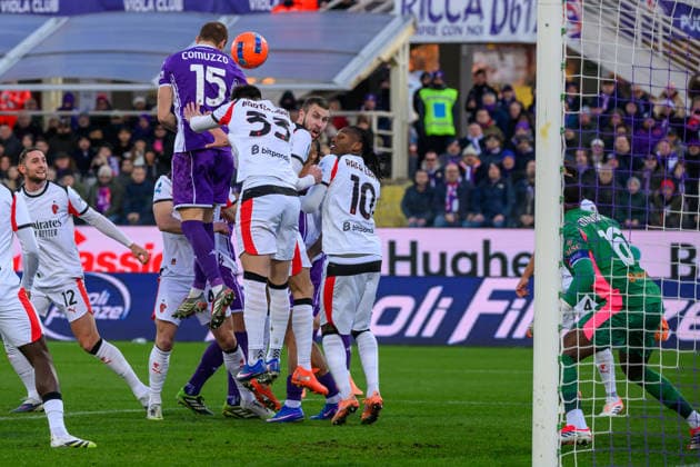 Pietro Comuzzo of ACF Fiorentina scores the goal of 1-0 during the Serie A football match between ACF Fiorentina and AC Milan at Artemio Franchi stadium in Florence (Italy), January 11, 2026. andreaxstaccioli