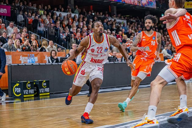 1 Basketball Bundesliga, easyCredit BBL, Season 2025 2026, Men, Main Round, 15 Matchday, 11 01 2026, RASTA Vechta Fitness First Würzburg Baskets Johnathan Stove 22 Fitness First Würzburg Baskets in action Vechta RASTA Dome Lower Saxony Germany