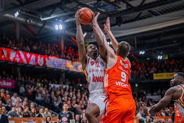 1 Basketball Bundesliga, easyCredit BBL, Season 2025 2026, Men, Main Round, 15 Matchday, 11 01 2026, RASTA Vechta Fitness First Würzburg Baskets Johnathan Stove 22 Fitness First Würzburg Baskets at Korbleger Vechta RASTA Dome Niedersachsen Germany