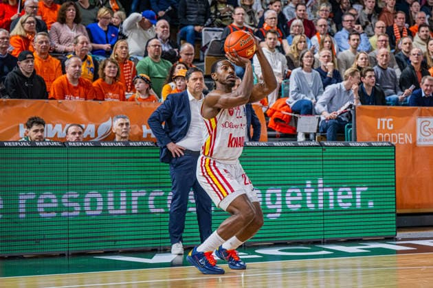 1 Basketball Bundesliga, easyCredit BBL, Season 2025 2026, Men, Main Round, 15 Matchday, 11 01 2026, RASTA Vechta Fitness First Würzburg Baskets Johnathan Stove 22 Fitness First Würzburg Baskets at Jumpshot Vechta RASTA Dome Lower Saxony Germany