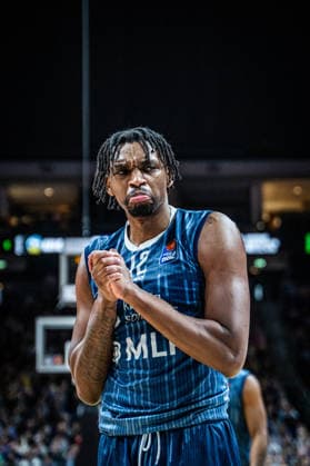 Basketball Berlin 11 01 2026 Season 2025 2026 EasyCredit BBL 1 Bundesliga Men, Men Alba Berlin MLP Academics Heidelberg Osun Osunniyi Heidelberg, No 12