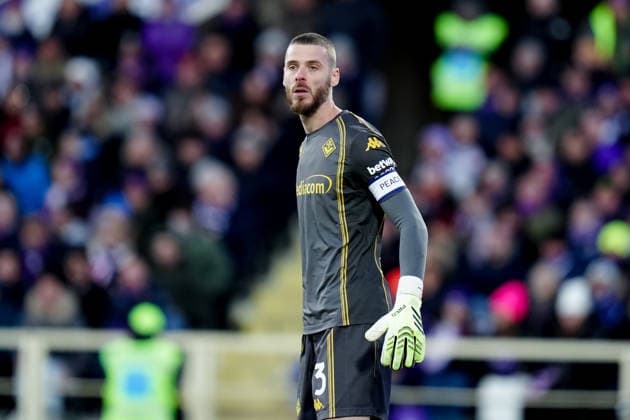ACF Fiorentina v AC Milan - Serie A Enilive David de Gea of ACF Fiorentina looks on during the serie Serie A Enilive match between ACF Fiorentina and AC Milan at Stadio Artemio Franchi on January 11, 2026 in Florence, Italy Florence Stadio Artemio Franchi Florence Italy Copyright: xGiuseppexMaffiax 260111SERIEA_Fiorentina-Milan_GM_07054