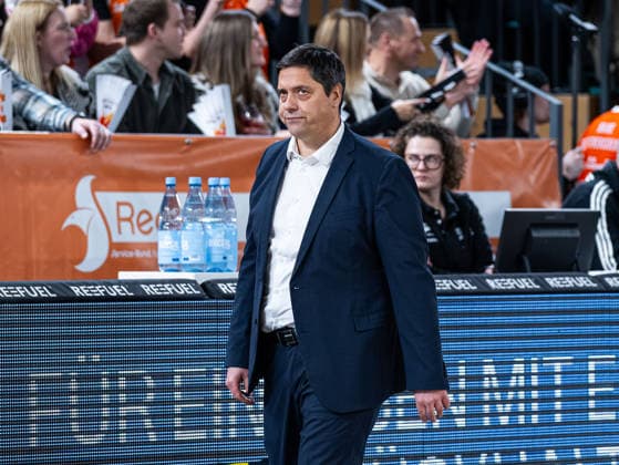 Sasa Filipovski Fitness First Wuerzburg Baskets, Head Coach is frustrated RASTA Vechta vs Fitness First Wuerzburg Baskets, Basketball, easyCredit Basketball Bundesliga, Matchday 15, Season 2025 2026, 11 01 2026 RASTA Vechta vs Fitness First Wuerzburg Baskets, Basketball, easyCredit Basketball Bundesliga, Matchday 15, Season 2025 2026, 11 01 2026 Vechta Copyright: xEibner-Pressefoto DamianxKruczynx EP_DKI