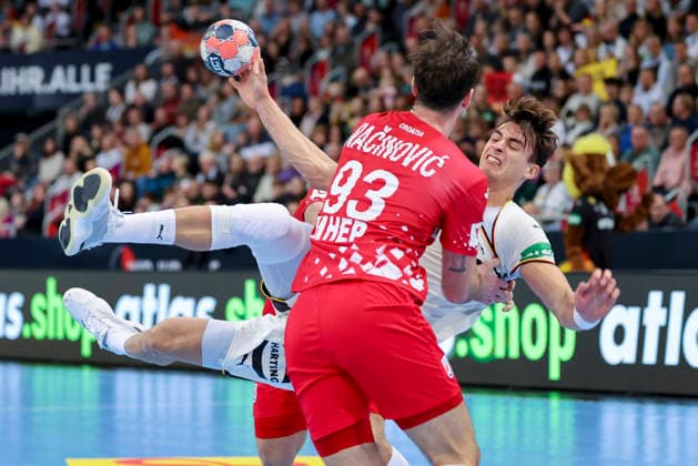 Veron Nacinovic Croatia and Julian Koester Germany battle for the ball, Friendly match, Germany vs Croatia, ZAG Arena, January 11, 2026 in Hannover, Germany Photo by Marco Steinbrenner DeFodi Images Veron Nacinovic Croatia and Julian Koester Germany battle for the ball, Friendly match, Germany vs Croatia, ZAG Arena, January 11, 2026 in Hannover, Germany Photo by Marco Steinbrenner DeFodi Images