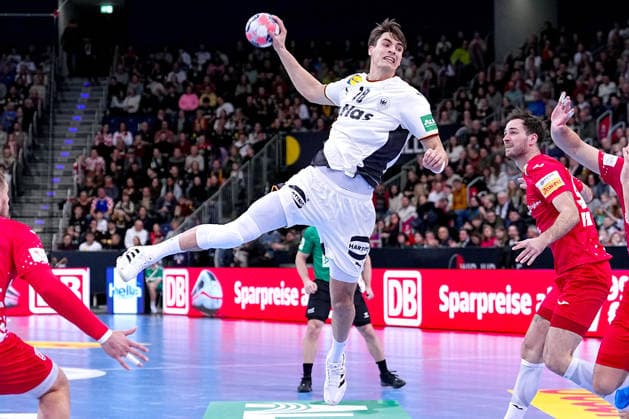 11 01 2026, xydrx, handball, mens international match, Germany Croatia, ZAG Arena Julian Koester GER 18 Lower Saxony Germany