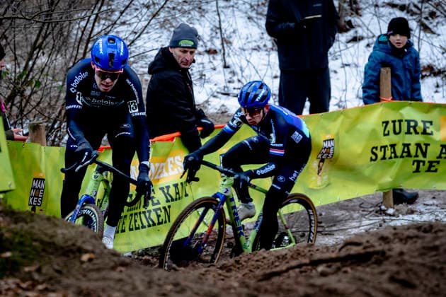 Pim Ronhaar BALOISE VERZEKERINGEN HET POETSBUREAU LIONS, Lars van der Haar BALOISE VERZEKERINGEN HET POETSBUREAU LIONS during the Nederlands Kampioenschap Veldrijden 2026 in HUIJBERGEN, Netherlands on 11 January 2026, photo by Caroline van Leusden EYE4images DeFodi Images