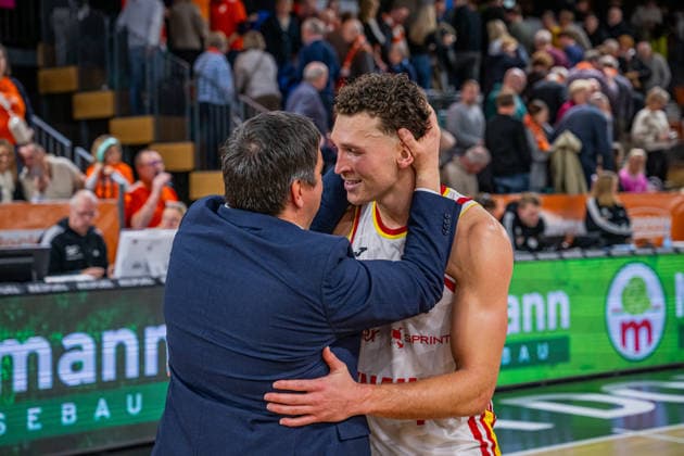 1 Basketball Bundesliga, easyCredit BBL, Season 2025 2026, Men, Main Round, Matchday 15, 11 01 2026, RASTA Vechta Fitness First Würzburg Baskets Brae Ivey 11 Fitness First Würzburg Baskets and Sasa Filipovski Head Coach Fitness First Würzburg Baskets after the game Vechta RASTA Dome Lower Saxony Germany