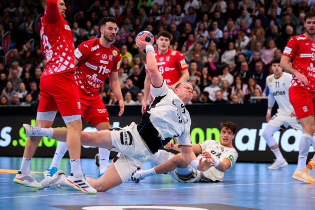 Hannover Handball Laenderspiel Germany Croatia Justus Fischer Germany Hannover ZAG Arena Nordrhein Westfalen Germany