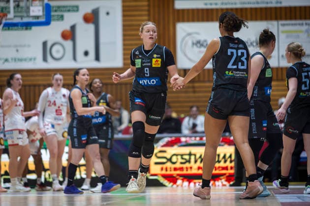 Saarlouis Royals Nr 9 Emma Eichmeyer GiroLive Panthers Osnabrück 73 65 Saarlouis Royals 1 Women Basketball Bundesliga 1DBBL Panthers vs Royals