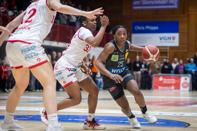 Saarlouis Royals Nr 25 Martha Ann Burse GiroLive Panthers Osnabrück 73 65 Saarlouis Royals 1 Womens Basketball Bundesliga 1DBBL Panthers vs Royals