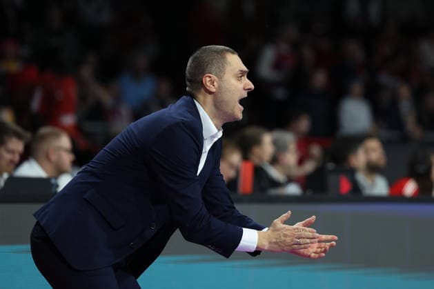 Marko Stankovic Telekom Baskets Bonn, Head Coach applauds, GER, FC Bayern Basketball vs Telekom Baskets Bonn, Basketball, easycredit Basketball Bundesliga, Matchday 15, Season 2025 2026, 11 01 2026, GER, FC Bayern Basketball vs Telekom Baskets Bonn, Basketball, easycredit Basketball Bundesliga, Matchday 15, Season 2025 2026, 11 01 2026 Muenchen Copyright: xEibner-Pressefoto JennixMaulx EP_JML
