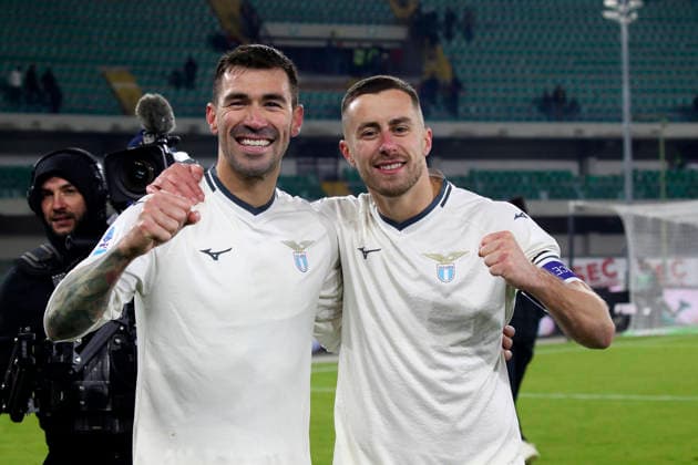 Lazio celebration in the end during the Serie A soccer match between Hellas Verona and Lazio at the Bentegodi Stadium in Verona, north west Italy - Sunday , January 11 , 2026. - Soccer .  Copyright: xPaolaxGarbuio Lapressex
