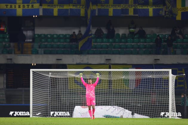 January 11, 2026, Verona, Veneto, Italy: IVAN PROVEDEL 94 of Lazio celebrates winning Matchday 20 of 38 of the Serie A 2025 26 between HELLAS VERONA and LAZIO at the Bentegodi Stadium in Verona, Italy Verona Italy - ZUMAc179 20260111_zep_c179_022 Copyright: xMickaelxChavetx