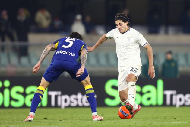 January 11, 2026, Verona, Veneto, Italy: MATTEO CANCELLIERI 22 of Lazio attacks during Matchday 20 of 38 of the Serie A 2025 26 between HELLAS VERONA and LAZIO at the Bentegodi Stadium in Verona, Italy Verona Italy - ZUMAc179 20260111_zep_c179_024 Copyright: xMickaelxChavetx