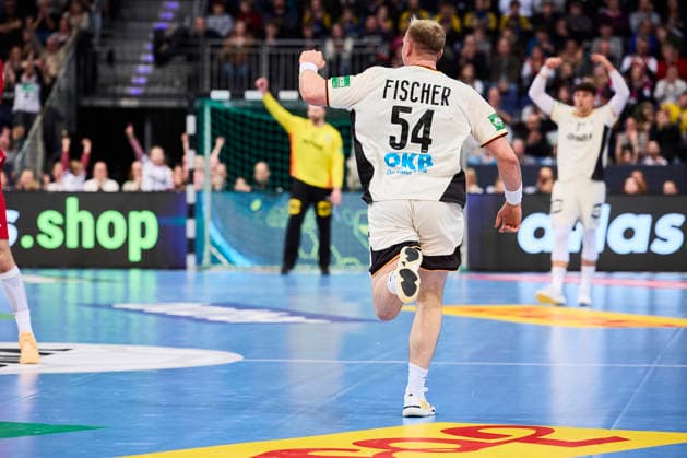 Handball Men Laenderspiel Germany Croatia on 11 01 2026, Goal for Germany by Justus Fischer 54 Germany Hannover ZAG arena Niedersachsen Germany