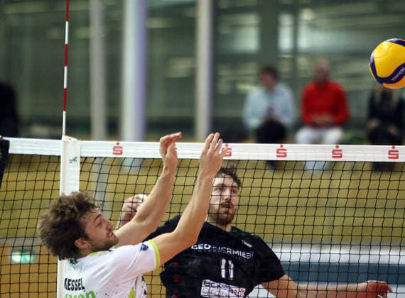 from left Giesen , Marco MILOVANOVIC Haching , He Volleyball, 1 BL,25 26, TSV Haching Muenchen vs Helios Gizzlys Giesen, , Geothermie Arena, Unterhaching, 11 01 26 Copyright: WolfgangxFehrmann