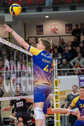 1 Volleyball Bundesliga Season 2025 2026 Cerebricks Volley Goats Mitteldeutschland vs SVG Lüneburg Halle, Germany January 11, 2026 In the picture Tom Borchert Bitterfeld Halle Saale swh Arena Sachsen Anhalt Germany