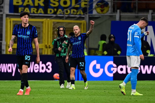 Inter Milan v Napoli - Italian Serie A MILAN, ITALY - JANUARY 11:Federico Dimarco of Inter Milan celebrates after scoring his team first goal during the Italian Serie A football match Inter Milan vs Napoli at San Siro Stadium in Milan, Italy on January 11, 2026 Piero Cruciatti Anadolu Milan Italy. Editorial use only. Please get in touch for any other usage.  Copyright: x2026xAnadoluxPieroxCruciattix