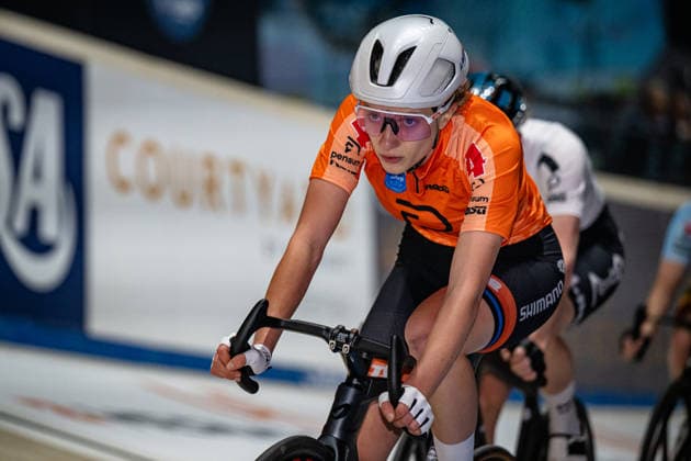 SIMON Jette Sixdays Bremen 2026 Team 4 SIMON Jette GER Red Landscape horizontal Landscape Event Event Sixdays Bremen 2026 Category Category Cycling Track Cycling Sixdays Elite Women Location Location Europe Germany Bremen ÖVB Arena Discipline Points Race Distance m Date Date 11 01 2026 Sunday Day 3