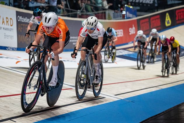 SIMON Jette Sixdays Bremen 2026 Team 4 SIMON Jette GER Red Landscape horizontal Landscape Event Event Sixdays Bremen 2026 Category Category Cycling Track Cycling Sixdays Elite Women Location Location Europe Germany Bremen ÖVB Arena Discipline Scratch Race Distance m Date Date 11 01 2026 Sunday Day 3
